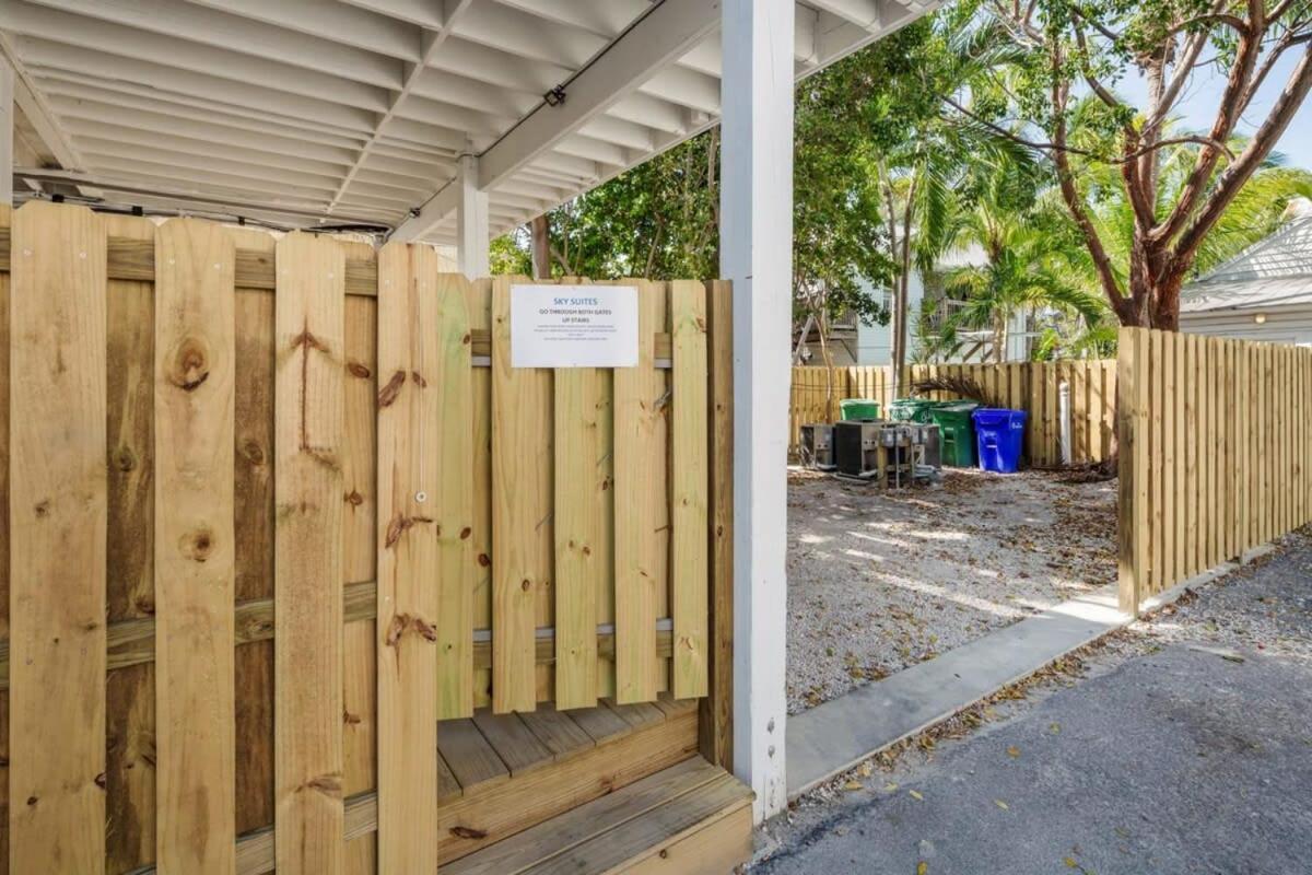 Sky Suite On Duval Key West Exterior foto